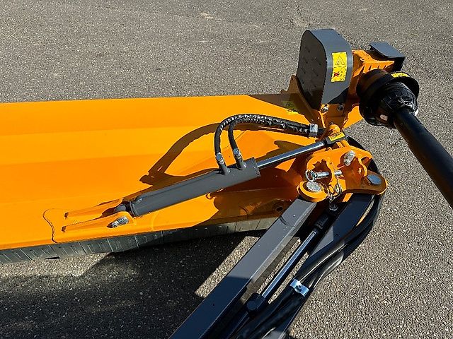 Ferri ZMTE 2000 PRO verstek klepelmaaier