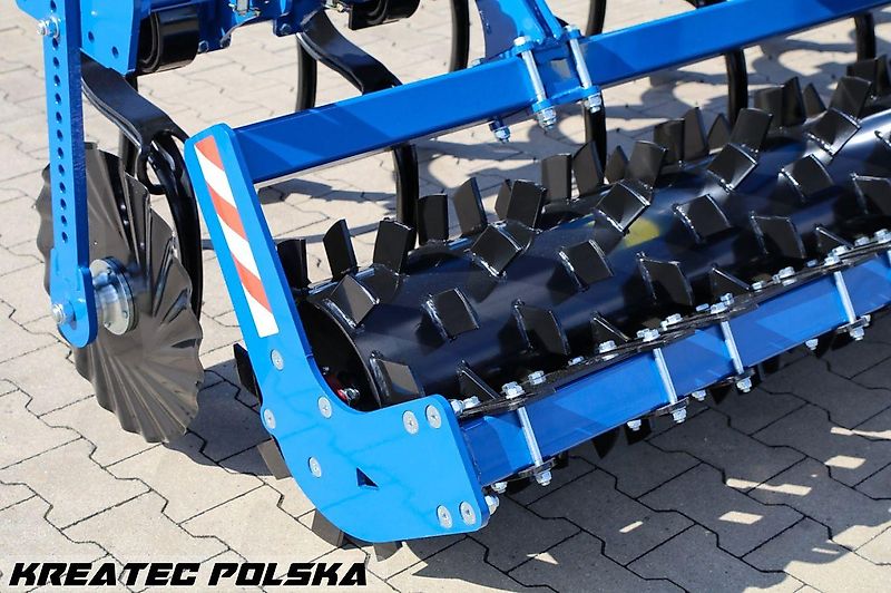 Rolmako Grubber am vorderen Dreipunktanbau