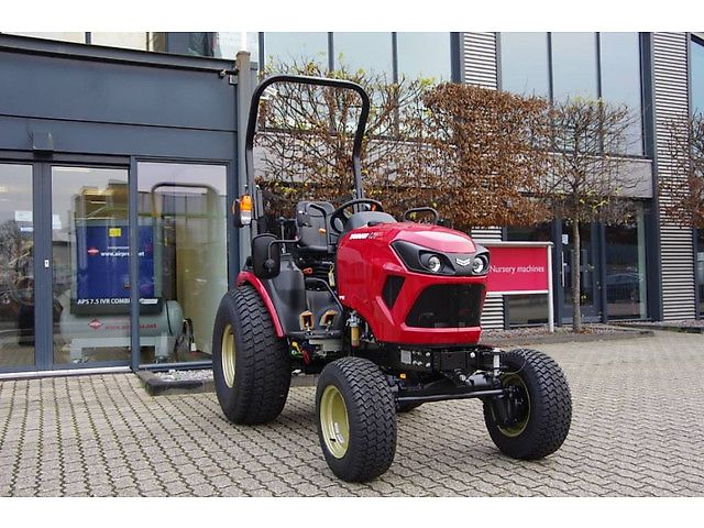 Yanmar SA424 HST