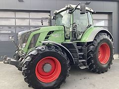 Fendt 824 VARIO SCR PROFI PLUS