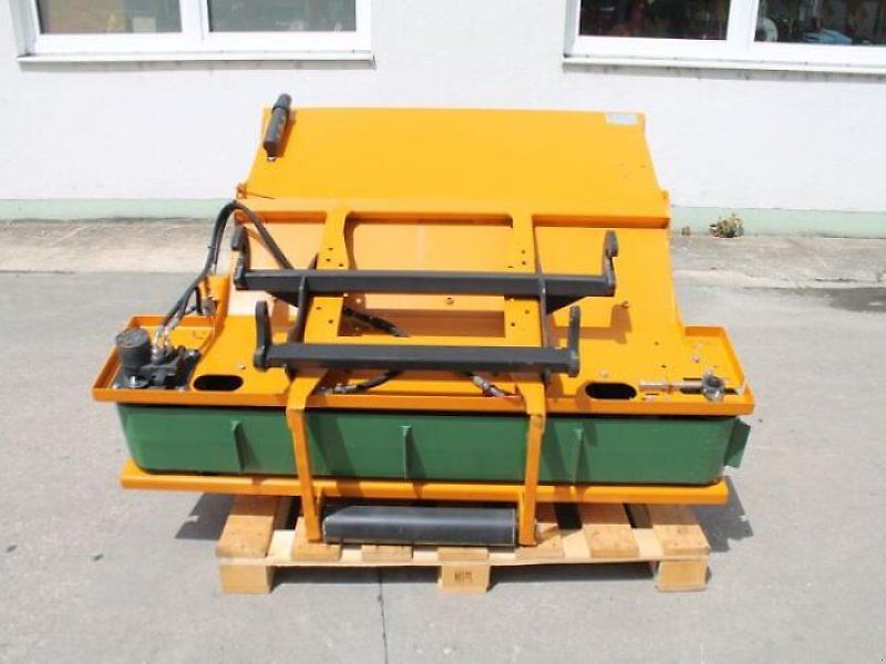 Giant VERTEILERSCHAUFEL MVB-1250
