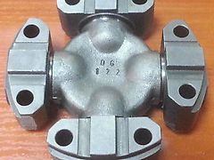 Deutz-Fahr Kreuzgelenk DEUTZ H-140 04315375