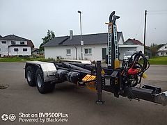 Stronga HL210DT Hackenliftanhänger