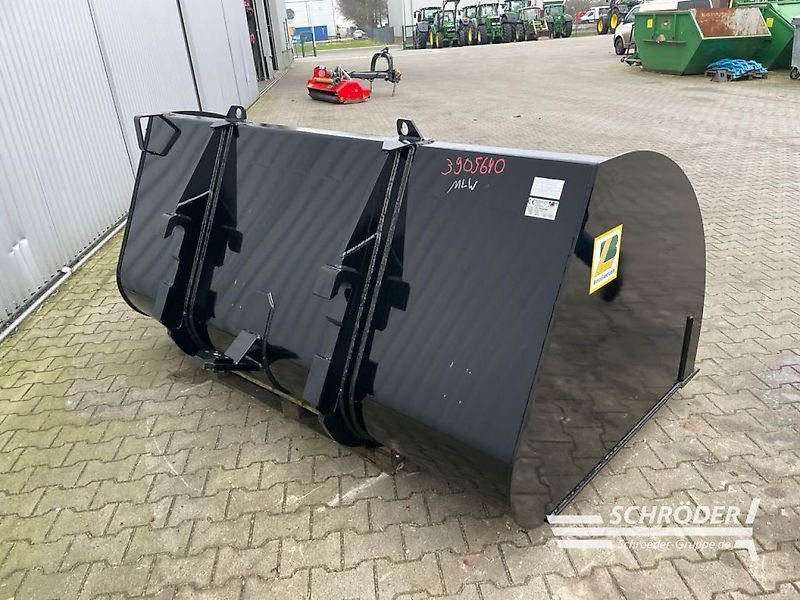 Bressel und Lade GROßVOLUMENSCHAUFEL 2,40 M MERLO ZM2