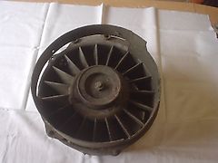 Deutz-Fahr Lüfterrad von 912er Motor, dreht sehr schwer, Lager fest