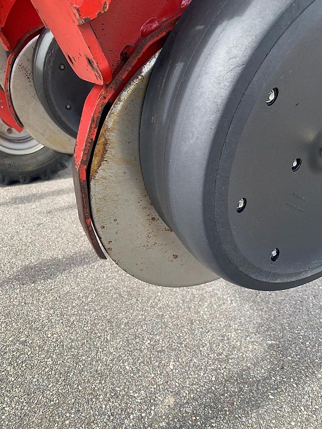 Kverneland Optima HD, mechanischer Antrieb, Reihendüngerstreuer, Visio - Säüberwachung, Baujahr 2007