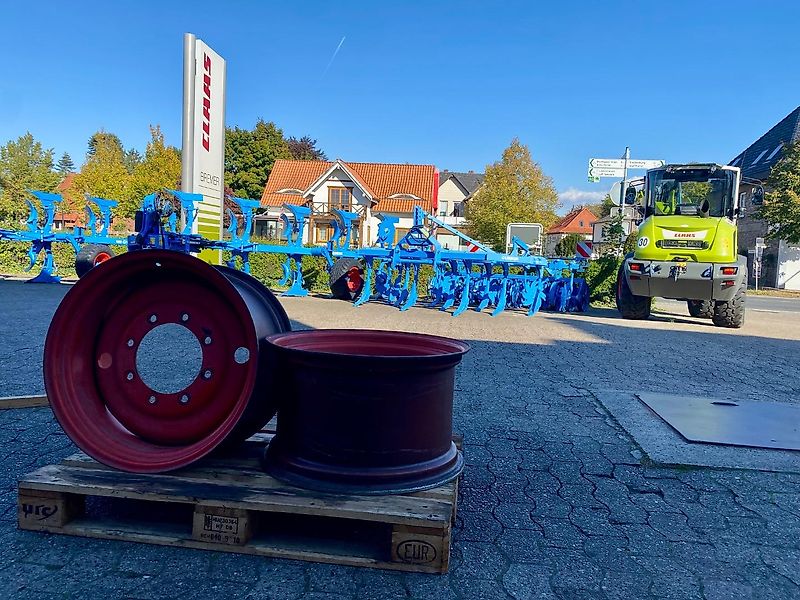 Claas Felgen Satz Vorne 14-24, 8-Loch, 275