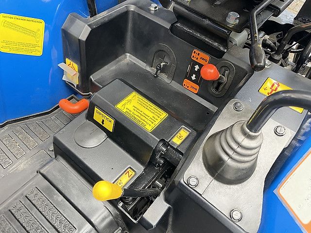 Solis S26 + minitractor met frontlader NIEUW 5 jaar GARANTIE