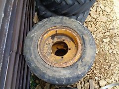 12-R24 JCB wheels