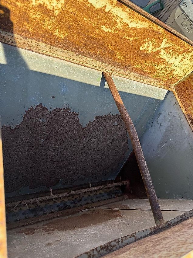 Unbekannt Reihen-Düngerstreuer / Sandstreuer