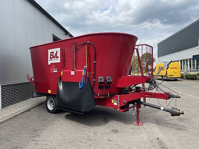 BvL VAN LENGERICH V-MIX PLUS 20H-2S VOERMENGWAGEN