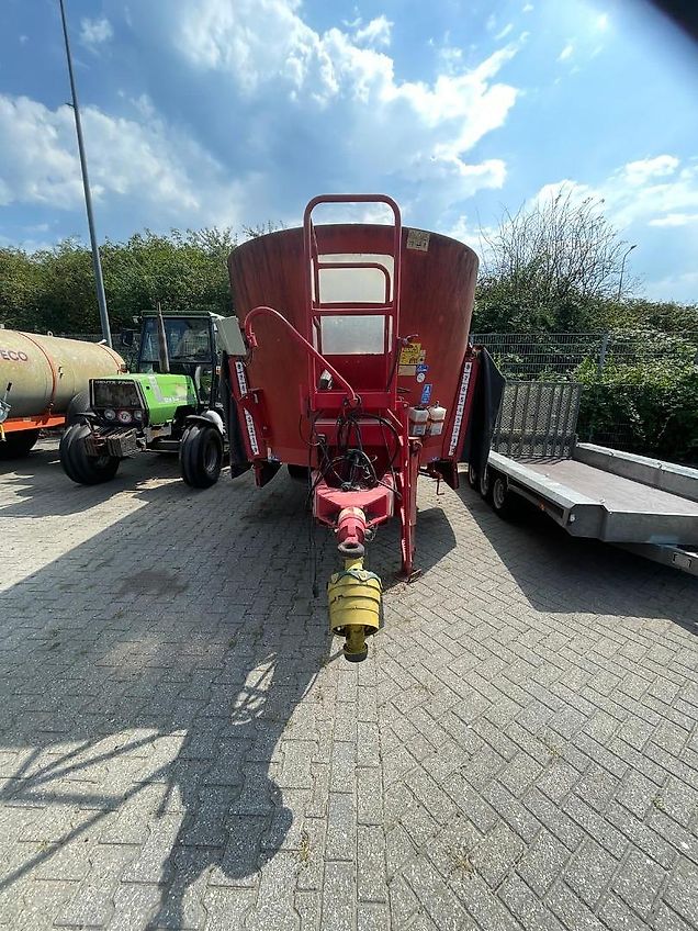 Trioliet SM2-18ZK / solomix 2-1800 voermengwagen
