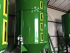 MROL mieszalnik pasz sypkich H037/7 (5000 kg)