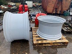 Massey Ferguson 710/70R38 REAR RIMS