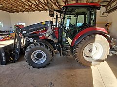 Case IH Farmall 75 C mit Fronthydraulik, Frontlader und Schaufel sowie Palettengabel