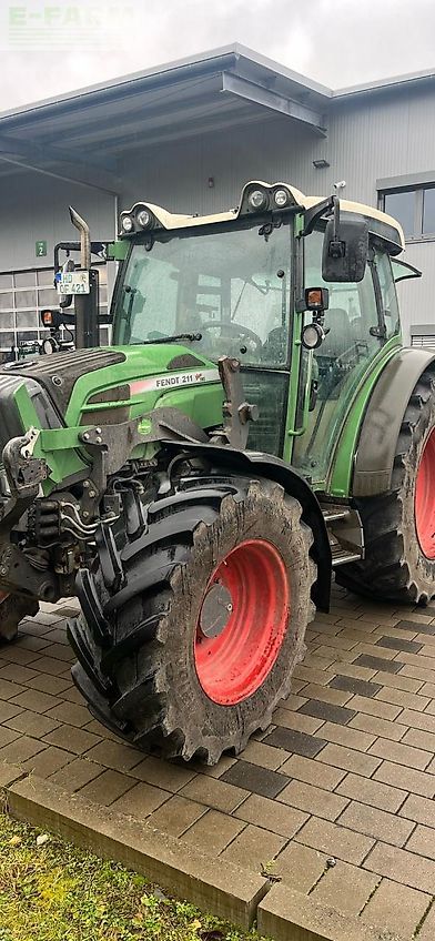 Fendt 211 S