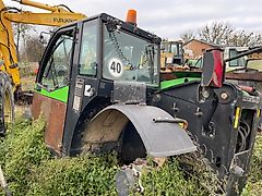 Deutz-Fahr Agrovector 30.7 ładowarka - części - kabina drzwi szyby błotniki (Części zamienne)