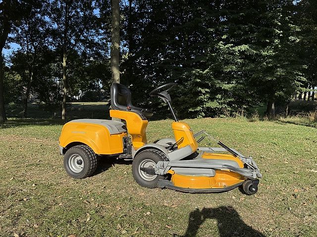 Stiga park Silent frontmaaier / zitmaaier