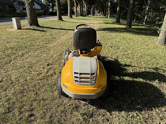 Stiga park Silent frontmaaier / zitmaaier