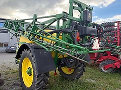 John Deere 740