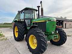 John Deere 4450