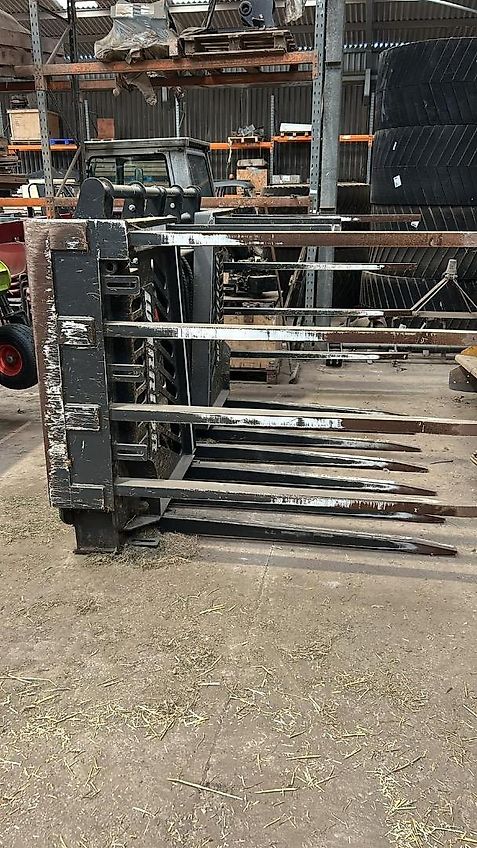 MDE EX DEMO MDE 16FT Warrior Folding Fork