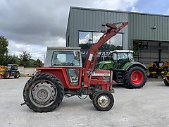 Massey Ferguson 590 Tractor (ST24159)