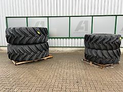Mitas 710/70R42 + 600/65R30 SST Kompletträder