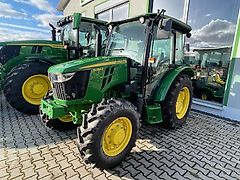 John Deere 5058E