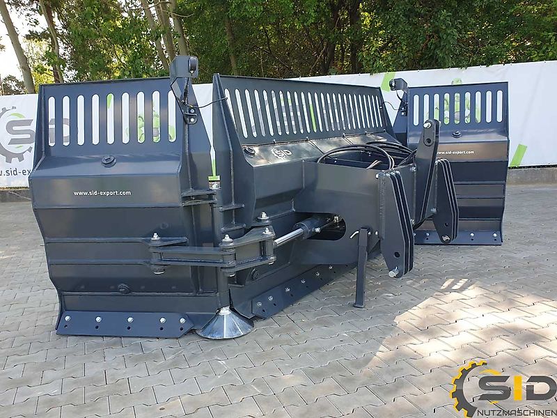 SID Mais-Flachschieber Schiebeschild Siloschield/Hydraulically foldable maize shield