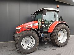 Massey Ferguson 5712