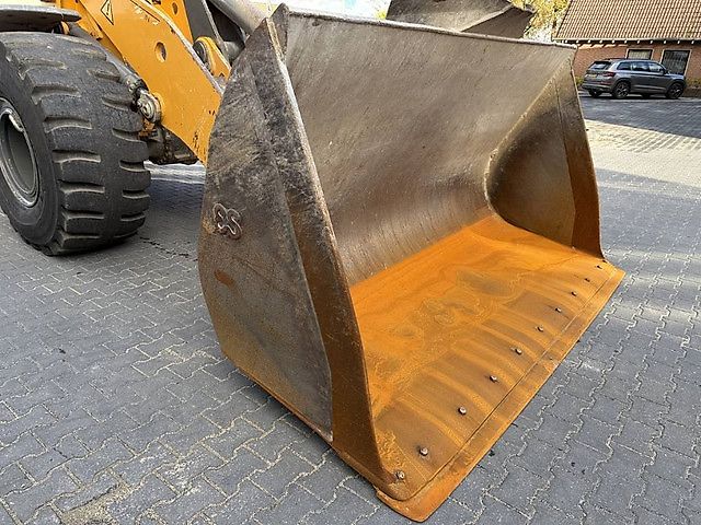 Liebherr L 550 XPower