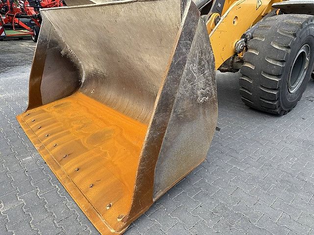 Liebherr L 550 XPower