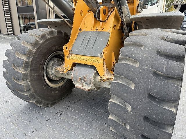 Liebherr L 550 XPower