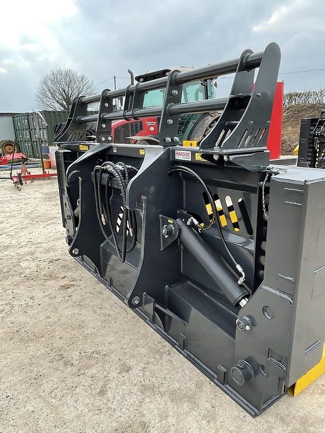 MDE NEW Warrior Folding Fork