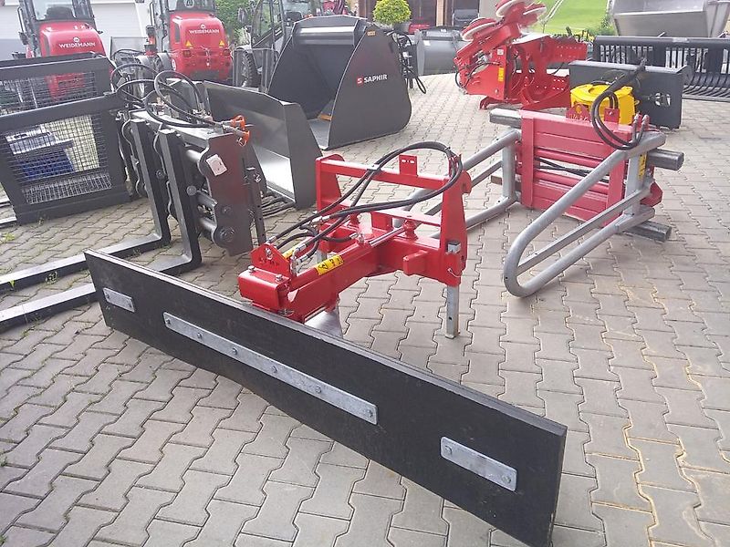 Futterschieber / Gummischieber hydraulisch