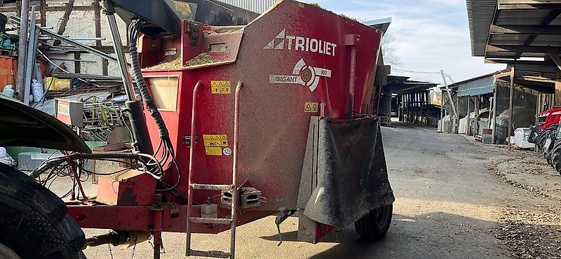 Futtermischwagen Trioliet Gigant 900