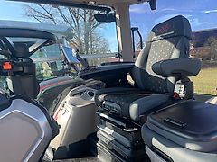 Massey Ferguson 8S.245 Dyna-VT EXCLUSIVE