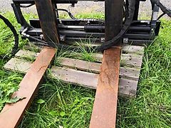 Manitou Pallet forks Hyd 4999kg