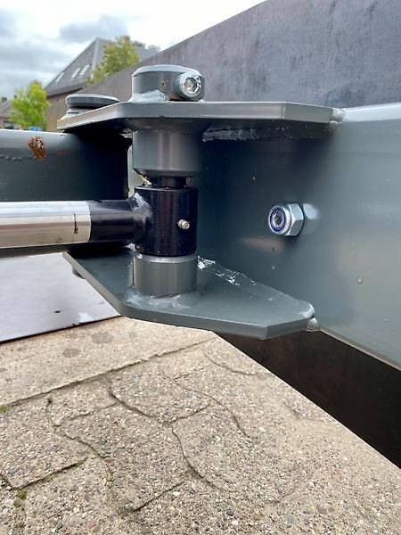 Bressel und Lade Gummischiebeschild 2400mm hydraulisch schwenkbar EURO Aufnahme