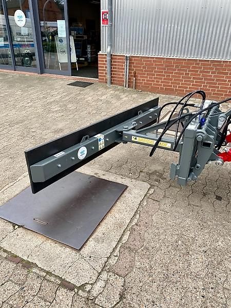 Bressel und Lade Gummischiebeschild 2400mm hydraulisch schwenkbar EURO Aufnahme