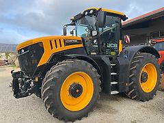 JCB Fastrac 8330