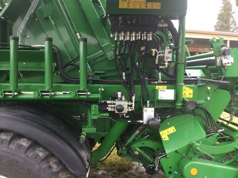 McHale Fusion 3 Plus