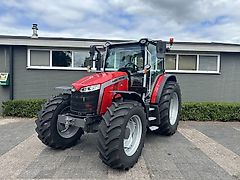 Massey Ferguson 5M.125 Dyna-4 Essential