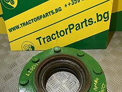 John Deere Hub (used) for John Deere 3200,3400,3215,3415 ,3220,3420,6000,6010,6020 series