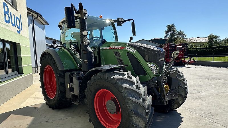 Fendt 718 Vario S4 Profi-Plus