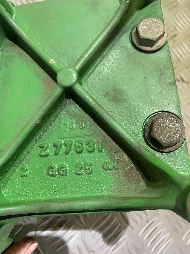 John Deere Air Conditioning compressor suport bracket (used) for John Deere Telehandler 3200,3400,3215,3415,3220,3420,3800 series