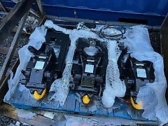 Massey Ferguson AUTO HITCH