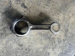 John Deere CONNECTING ROD (used) - John Deere 5020, 6000, 7000