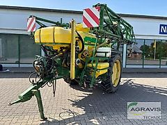 John Deere 624